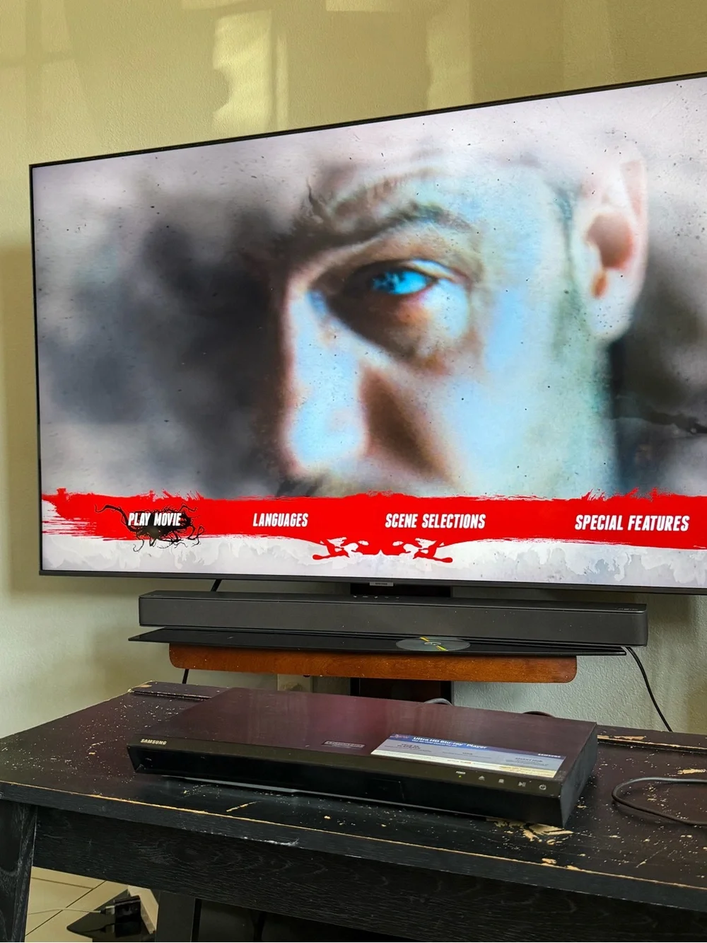 Samsung UBD-K8500 4K Ultra HD Blu-ray Player W/ WiFi NO REMOTE Tested
